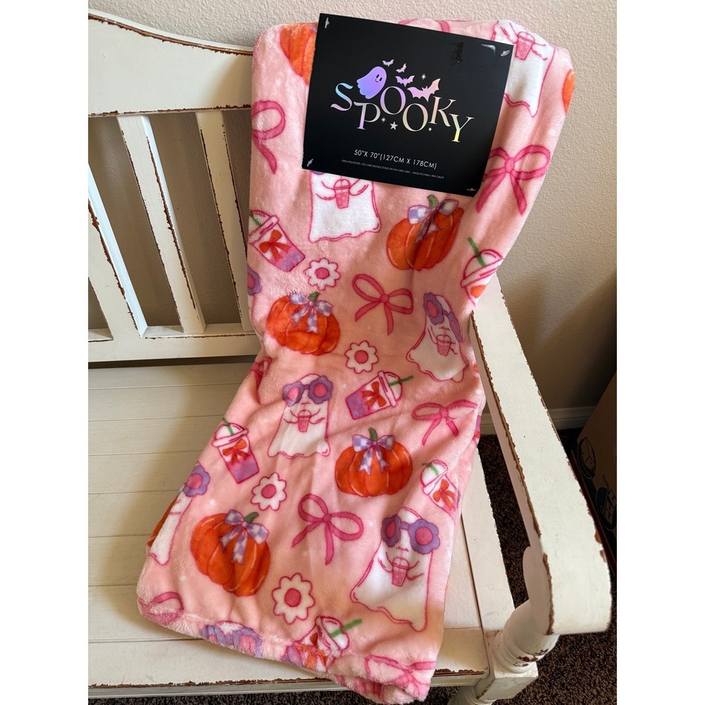 Pink NWT Halloween Blanket with Ghost w/ Glasses, Starbucks Cup & Bows Throw